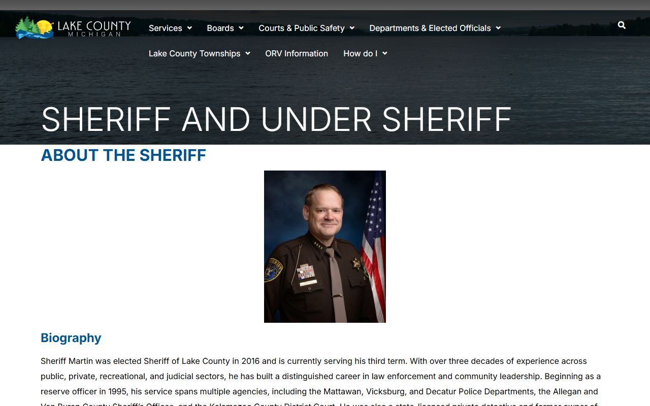 Lake County Sheriff's Office page for 24 hour booking contacts